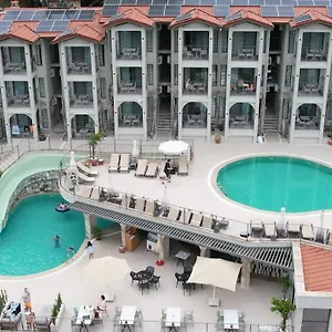 Club Aquarium Apart-hotel 3*