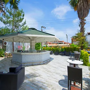Hotel Club Troy & 2*
