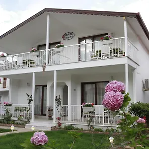 Yarimada Tatil Evi Marmaris
