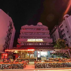 Отель Hotel Amore 3*